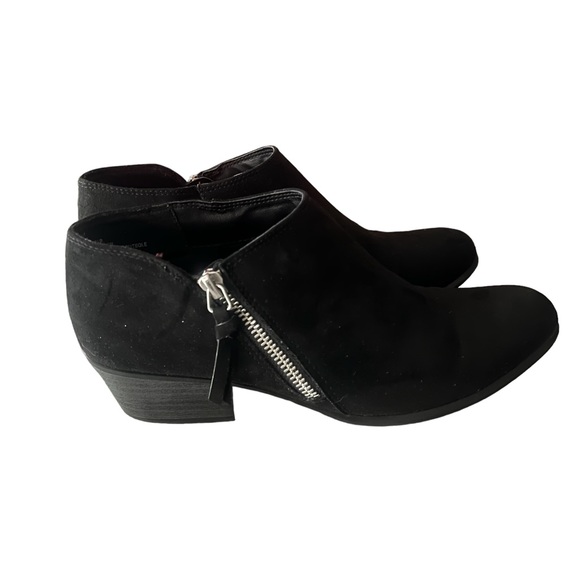 Espirit Esprit Troy Black Faux Suede Ankle Booties Size 7.5 M EUC - Picture 3 of 10